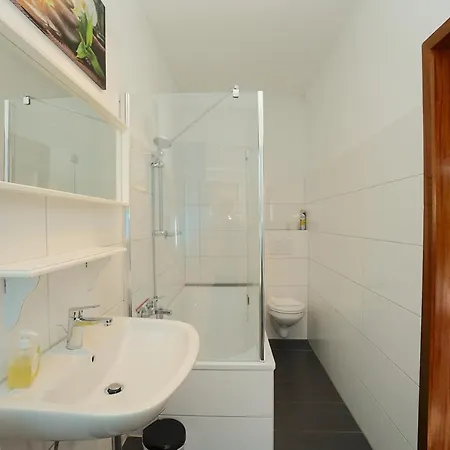 Seestern In Zentraler Lage Von Apartament